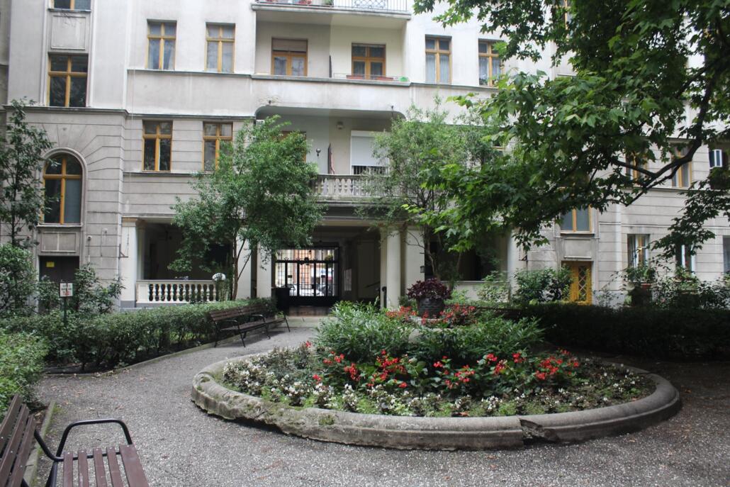 A Phönix-Turul ház