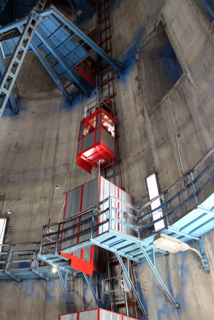 Ez a lift visz fel a 195 méter magas körpanorámához (Kép: budapest77.hu)